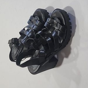 Womens shoes
